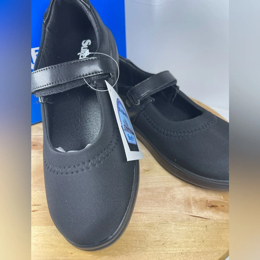 🆕 SureFit NIB ladies comfort walking shoes Mary Jane’s black size 9M Sydney S636